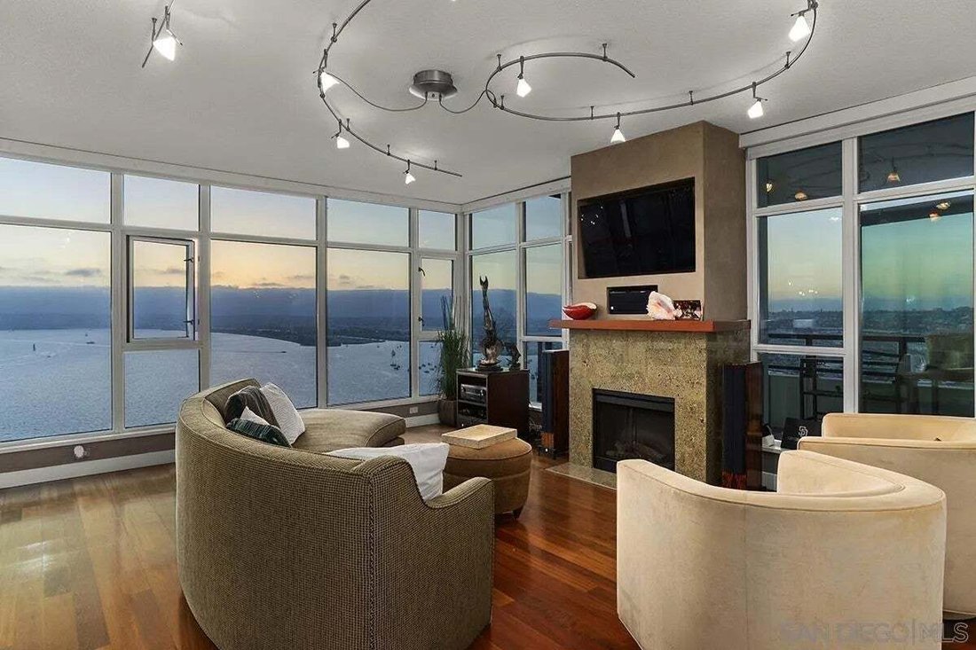 Condo in San Diego, California, United States 2 - 18705848