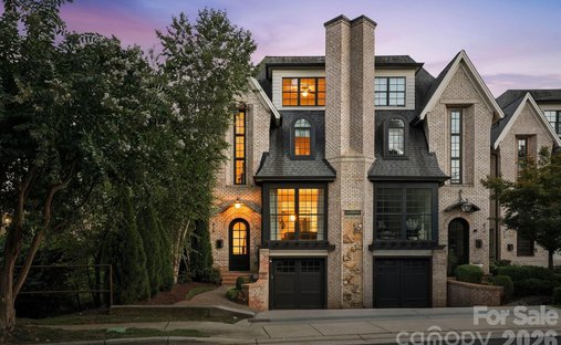 Villa in Charlotte, North Carolina, United States 1
