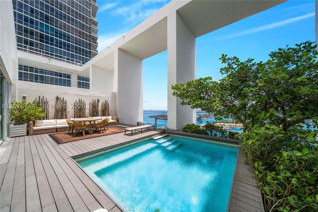 Condo in Miami, Florida, United States 3 - 18703102