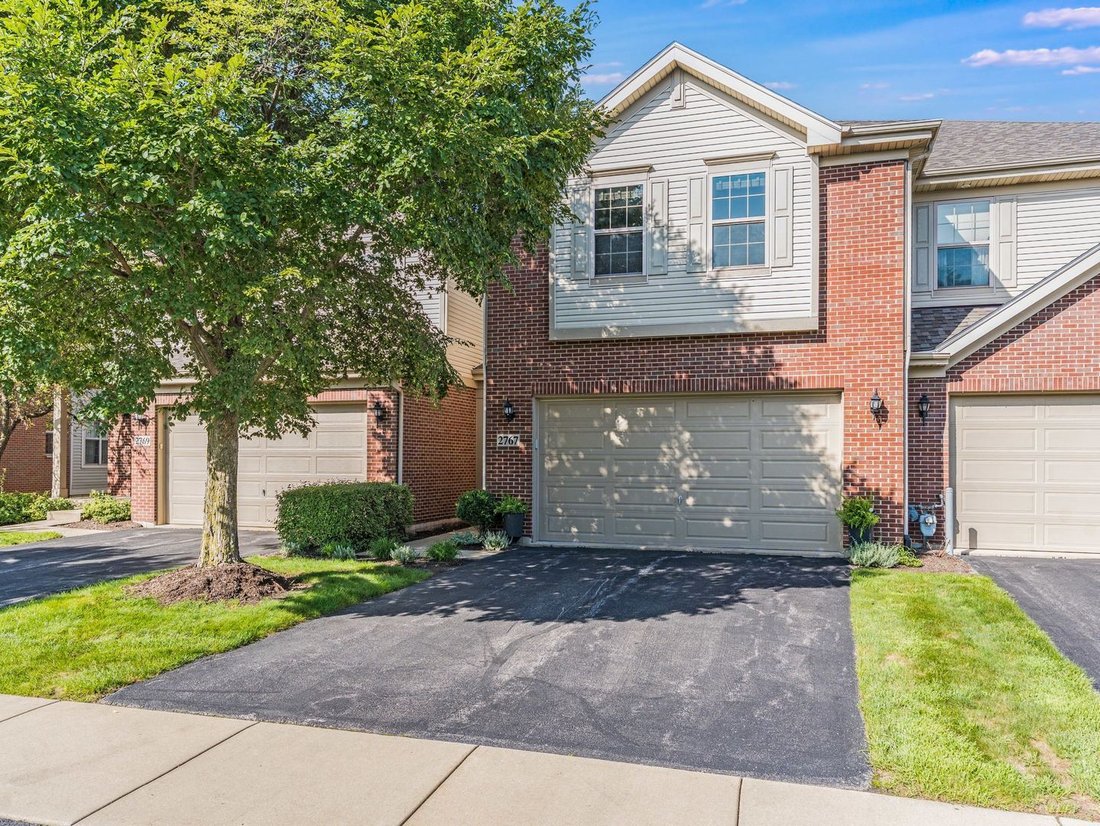 Condo in Naperville, Illinois, United States 1 - 18706252