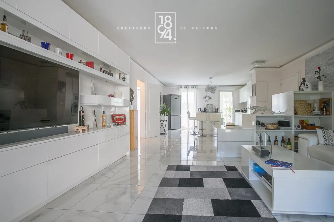 Apartment in 1er Arrondissement, Marseille, France 3 - 18306573