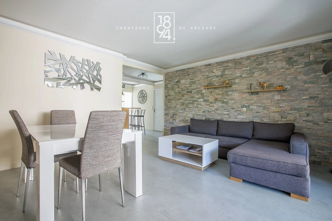 Apartment in 1er Arrondissement, Marseille, France 5 - 18306546