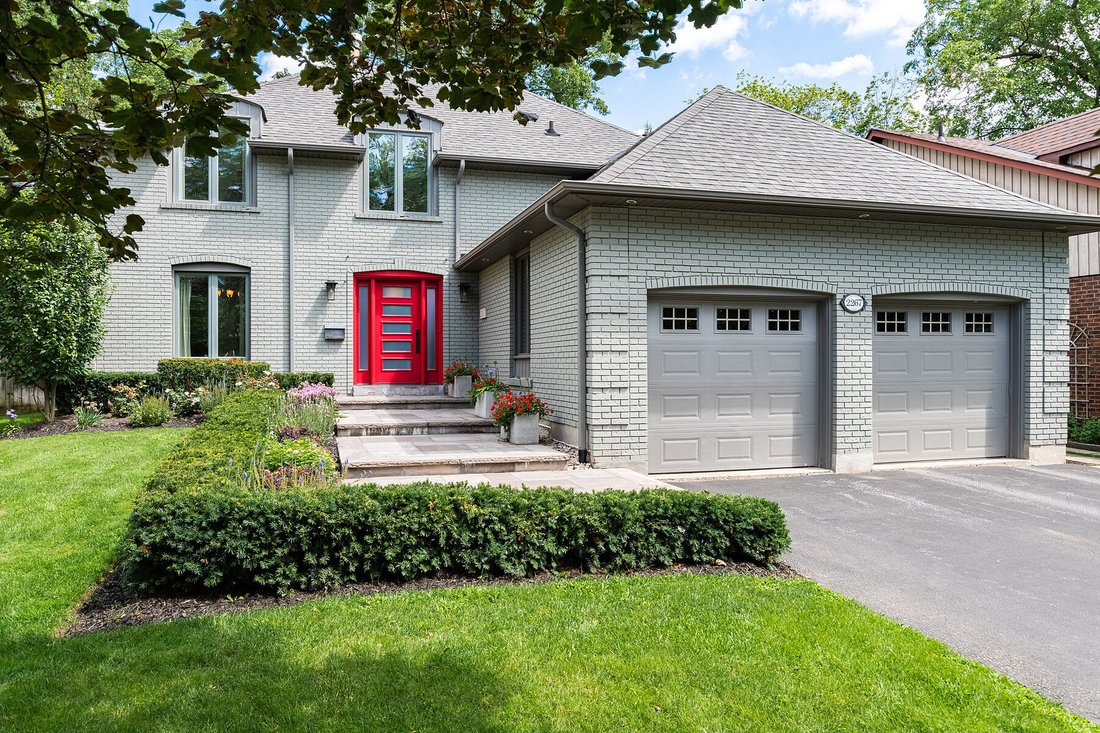 House in Oakville, Ontario, Canada 3 - 18704875
