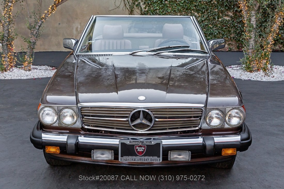 Mercedes-Benz 560SL in Los Angeles, CA 2 - 18710393