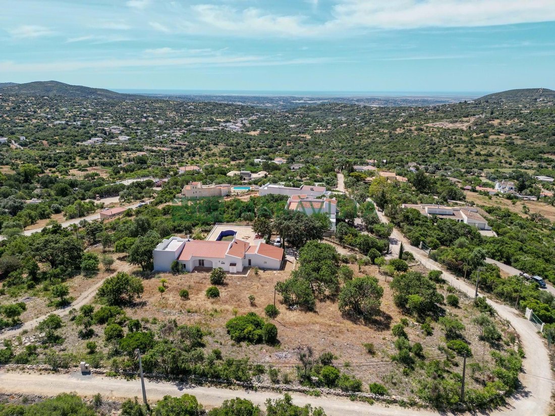 Land in Santa Barbara de Nexe, Algarve, Portugal 1 - 18707299