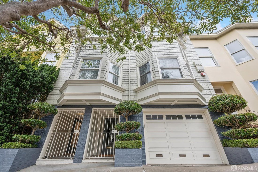 Condo in San Francisco, California, United States 4 - 18705072