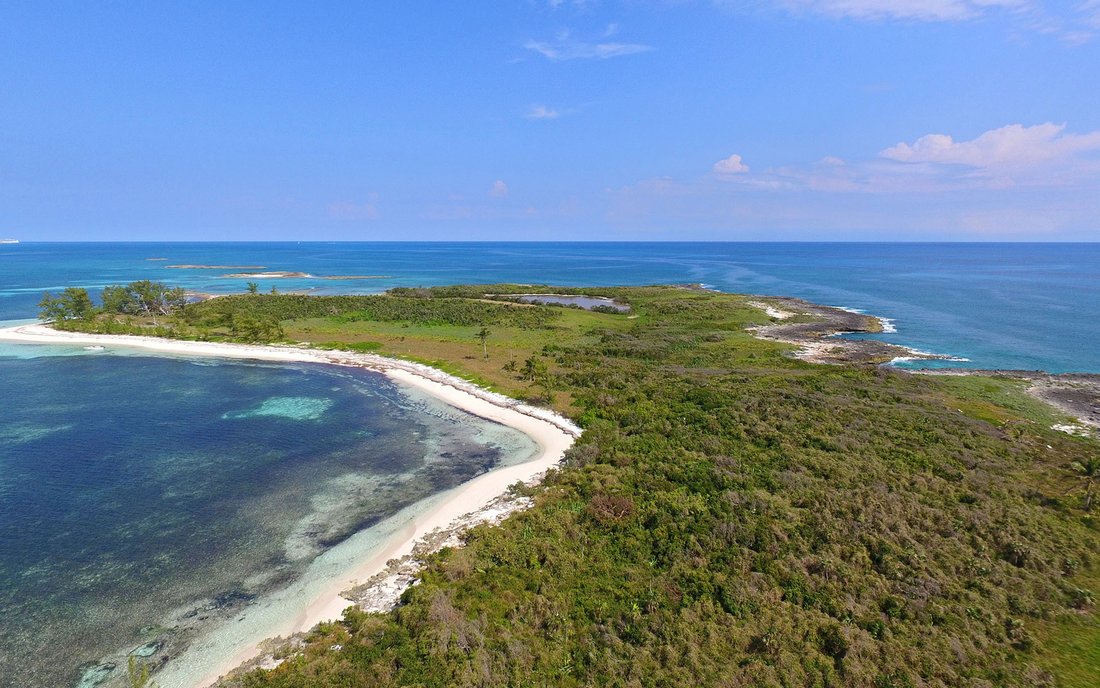Private Island in Great Harbour Cay, The Bahamas 1 - 18703953