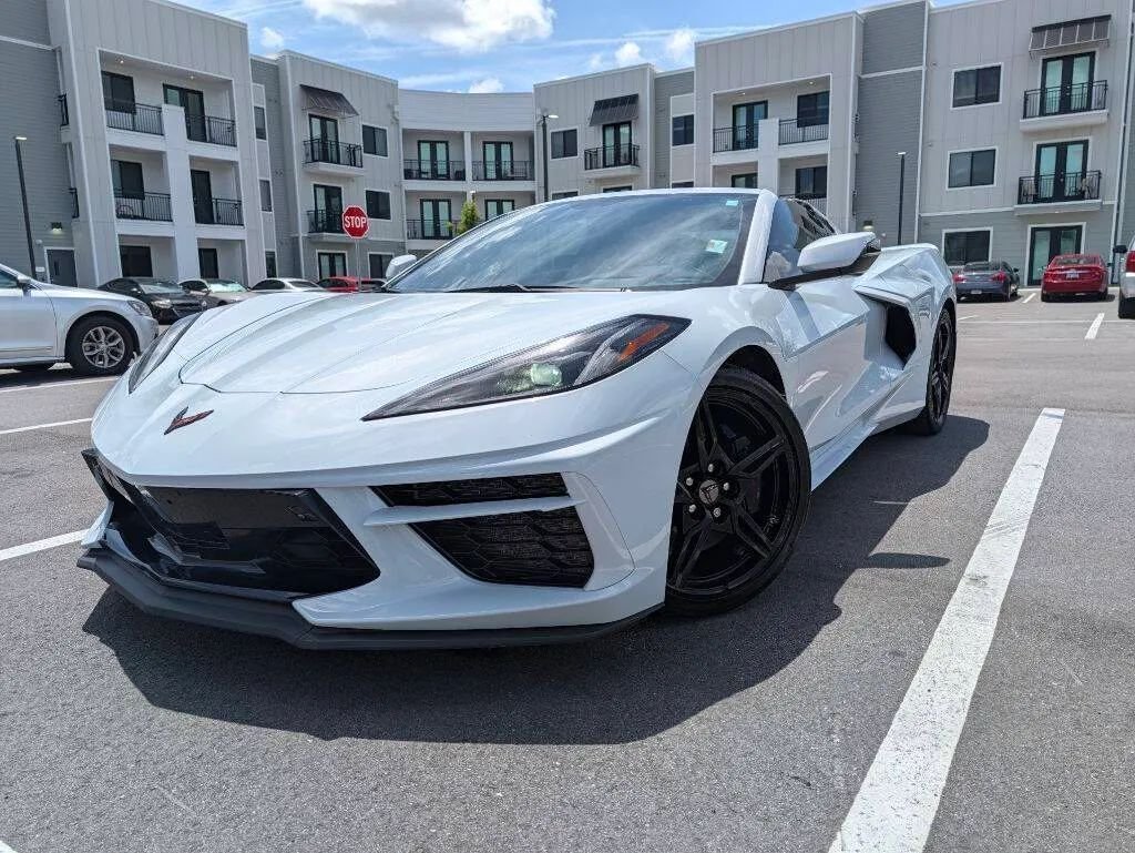 Coupe in Tampa, FL, United States 1 - 18714246