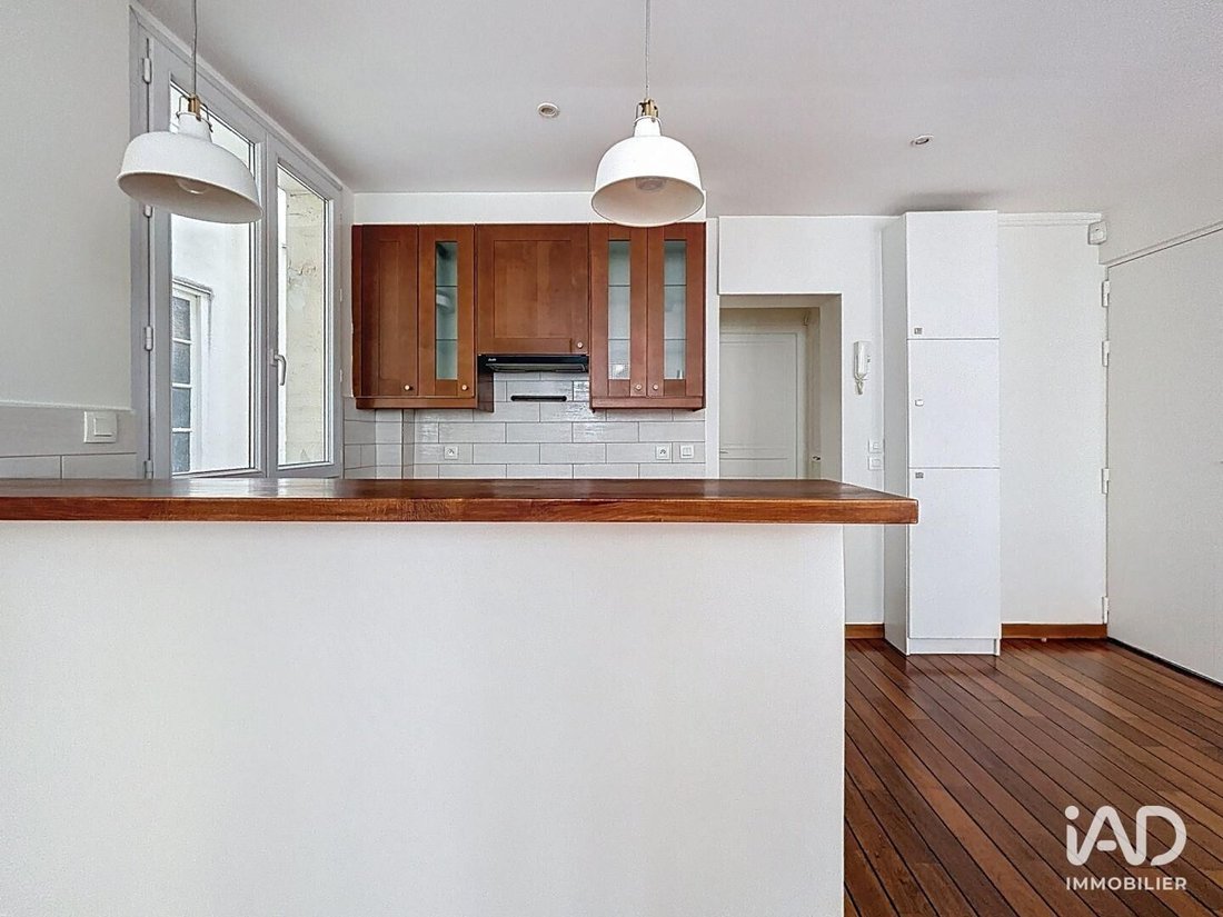 Apartment in Chaillot, Paris 16e Arrondissement, Paris 5 - 18710009