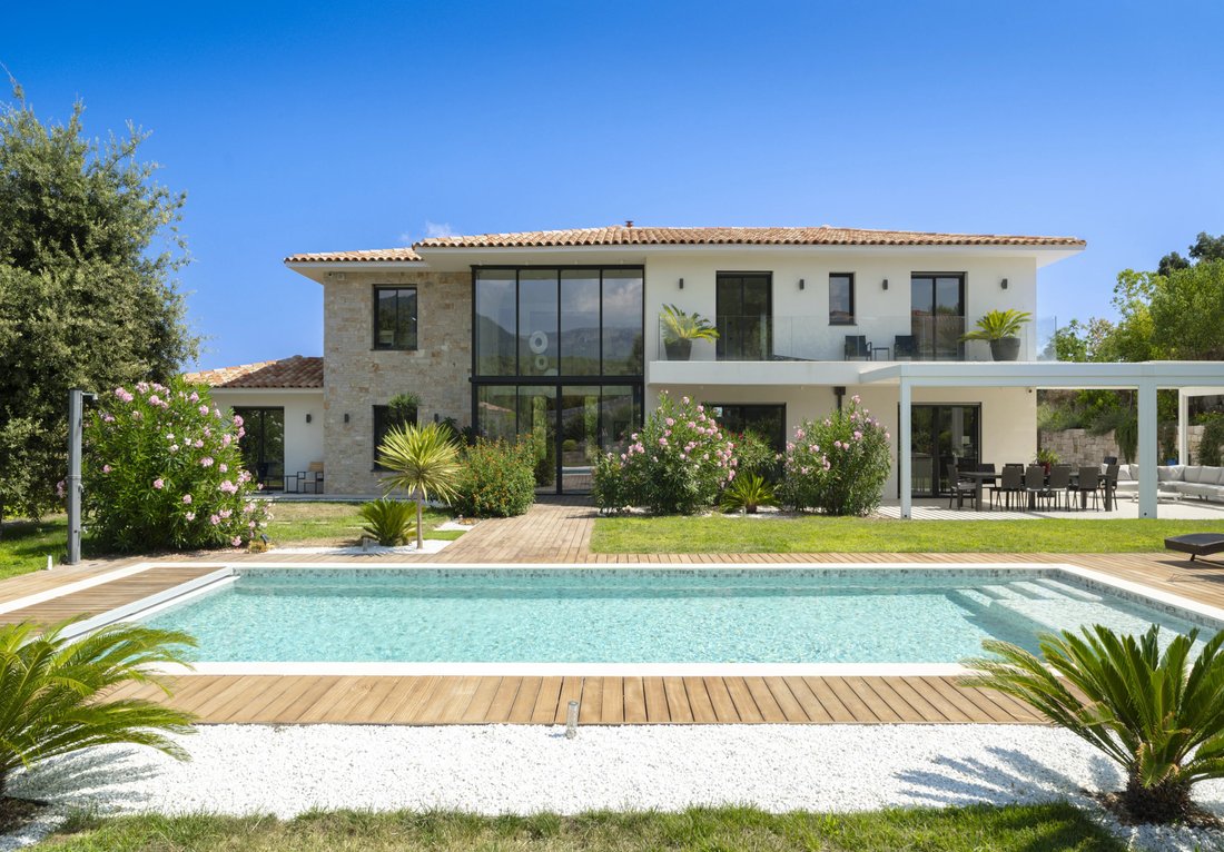 Villa en Nord, Roquefort-les-Pins, Francia 2 - 18649940