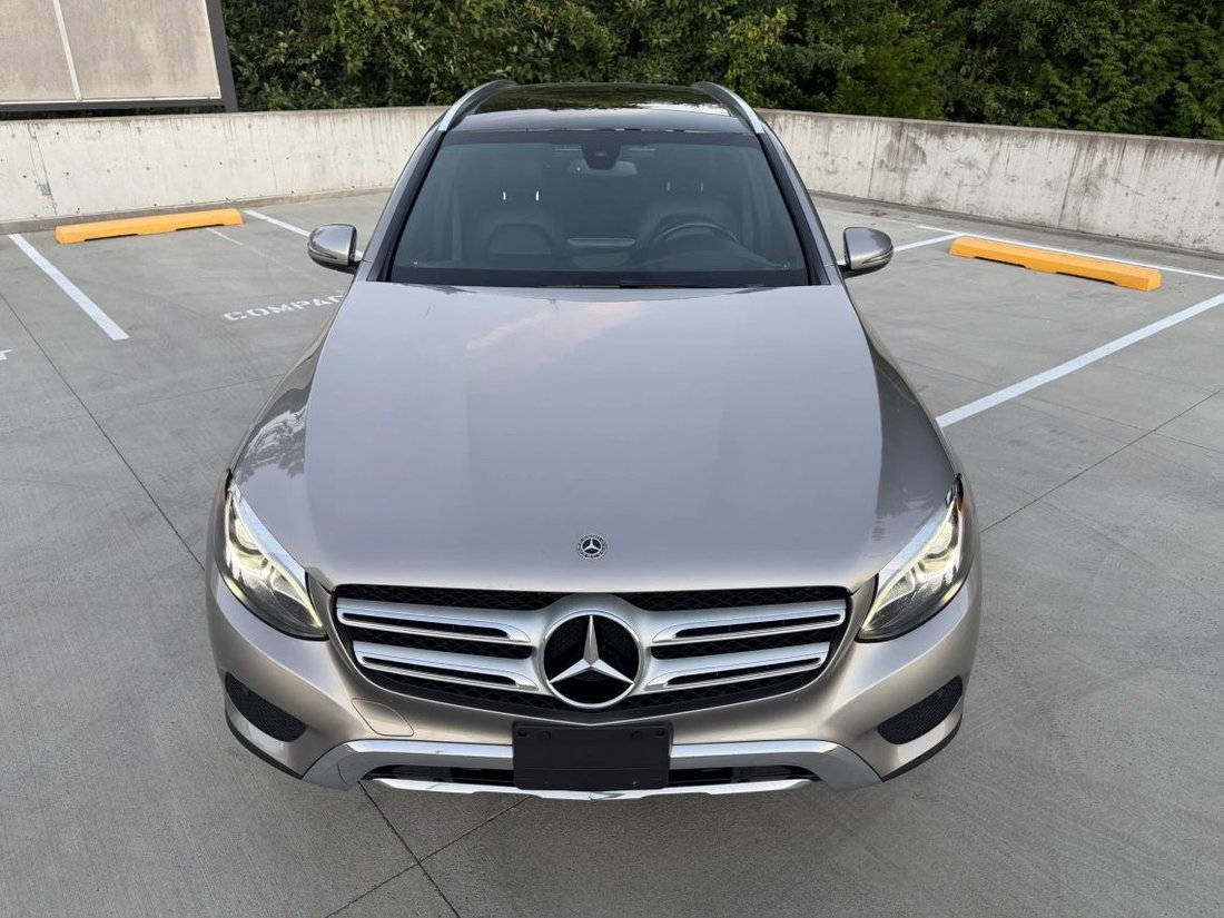 Suv in Bellevue, WA, United States 4 - 18713511