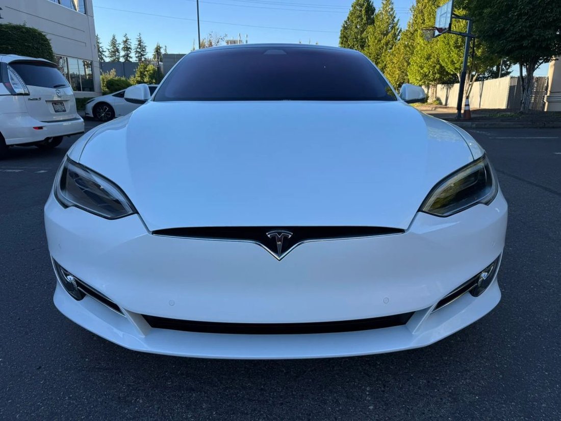 Sedan in Bellevue, WA, United States 3 - 18707438