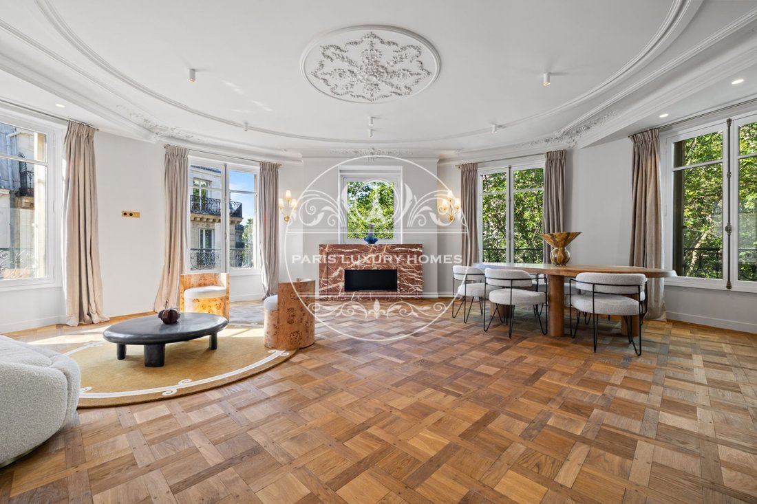 Apartment in Saint Gervais, Paris 4e Arrondissement, Paris 1 - 18709106