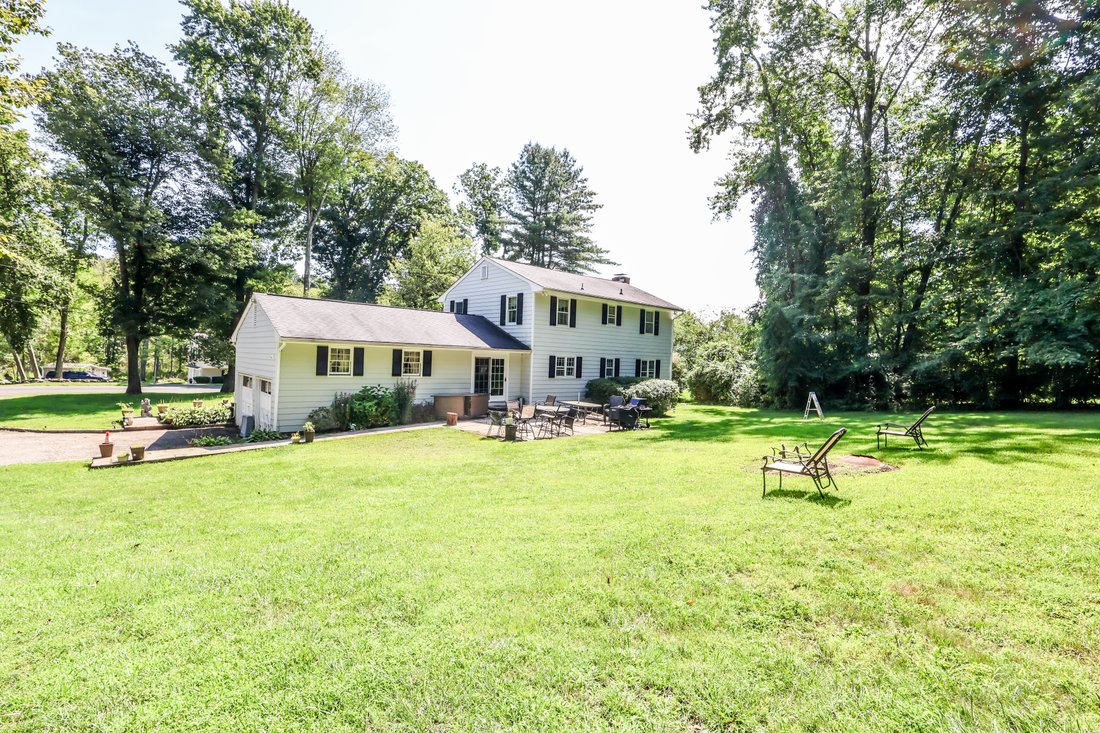 House in Brookfield, Connecticut, United States 3 - 18702454