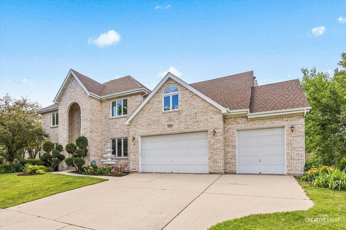 House in Aurora, Illinois, United States 1 - 18708852