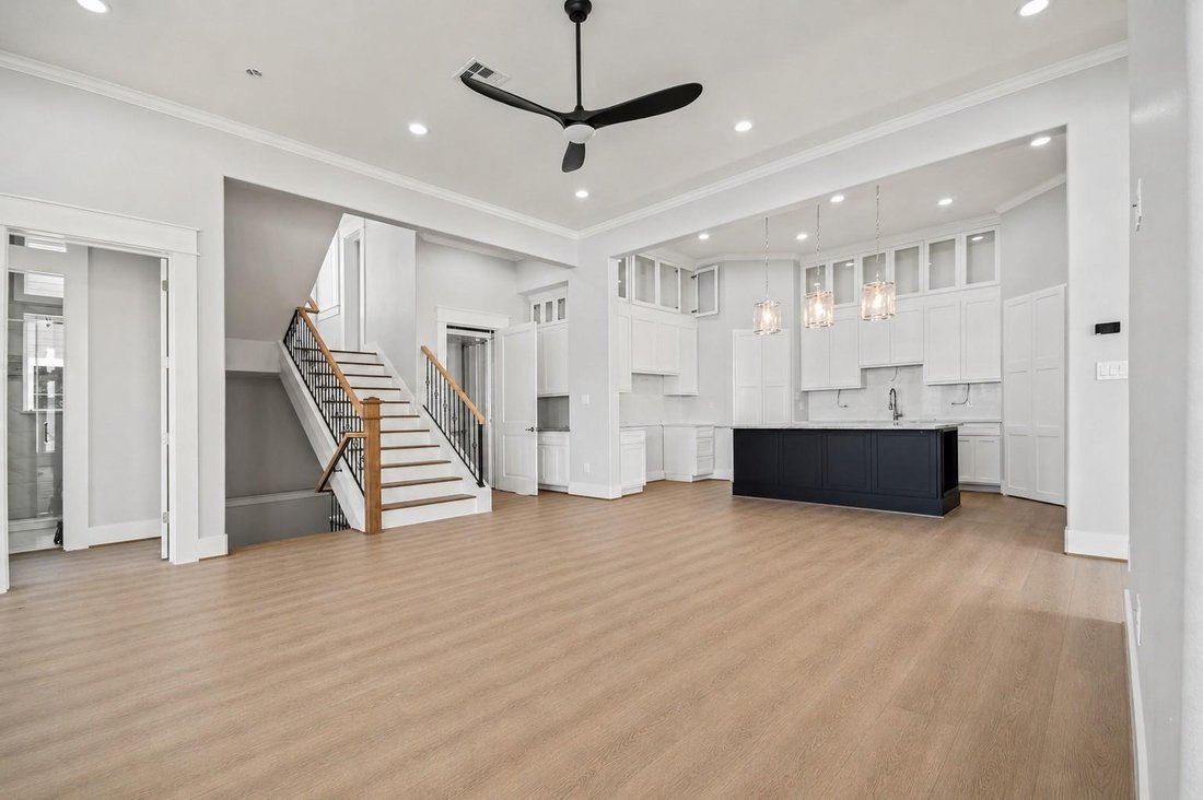 House in Galveston, Texas, United States 5 - 16510274