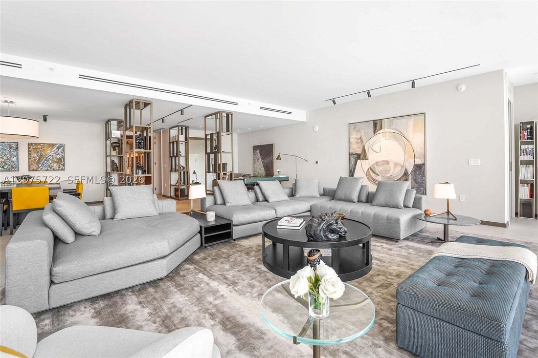 Condo in Miami, Florida, United States 4 - 18711419