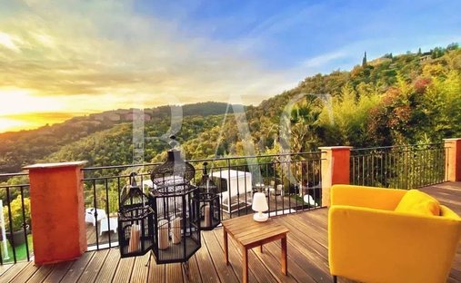 Villa à Le Grand Duc-Minelle, Mandelieu-la-Napoule, France 1