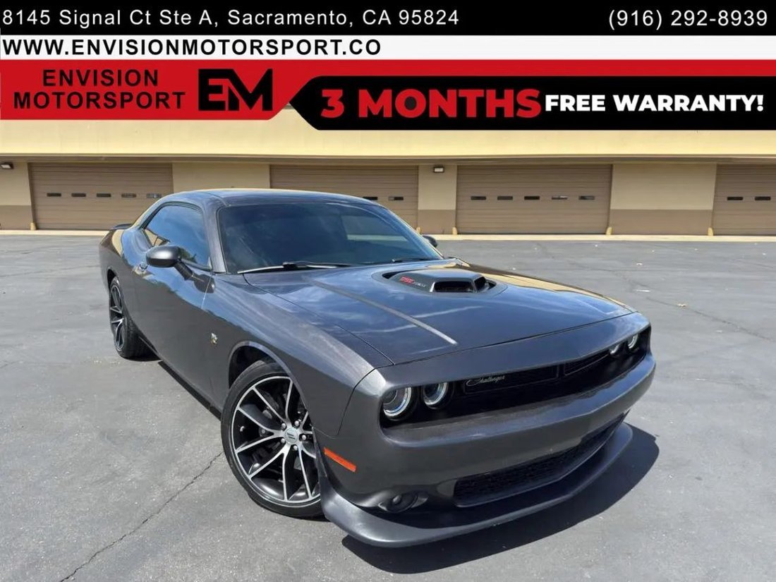 Coupe in Sacramento, CA, United States 1 - 18710774