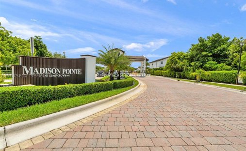 Casa en Doral, Florida, Estados Unidos 1