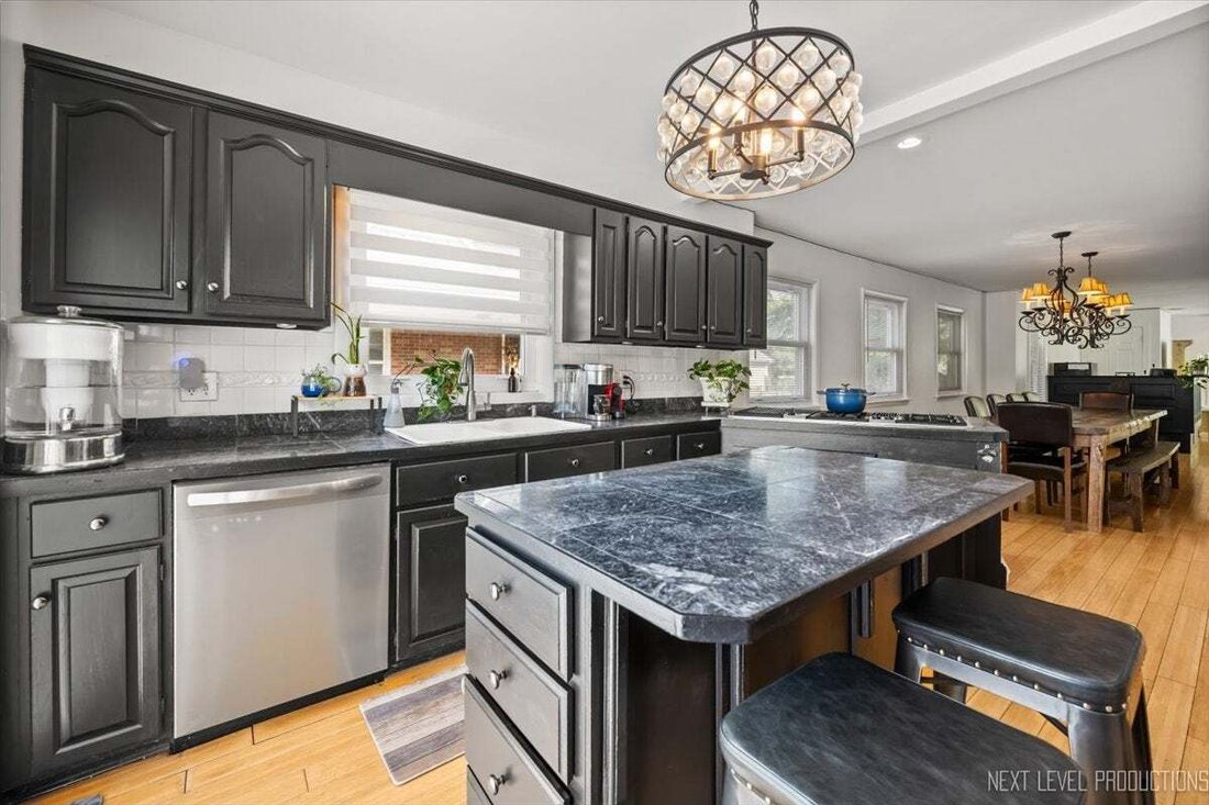 Casa a Glen Ellyn, Illinois, Stati Uniti 4 - 18706237