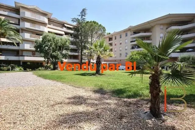 Apartment in Le Dramont-Agay-Anthéor-Le Trayas, Saint-Raphaël, France 1 - 15694111