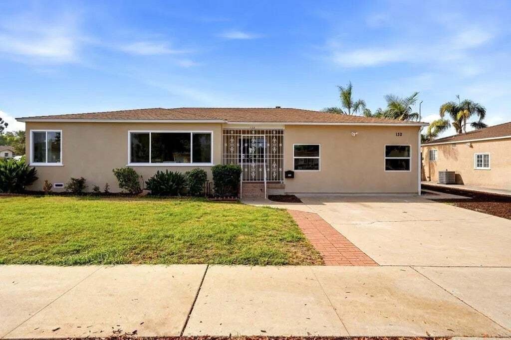 Casa a Chula Vista, California, Stati Uniti 1 - 18705955