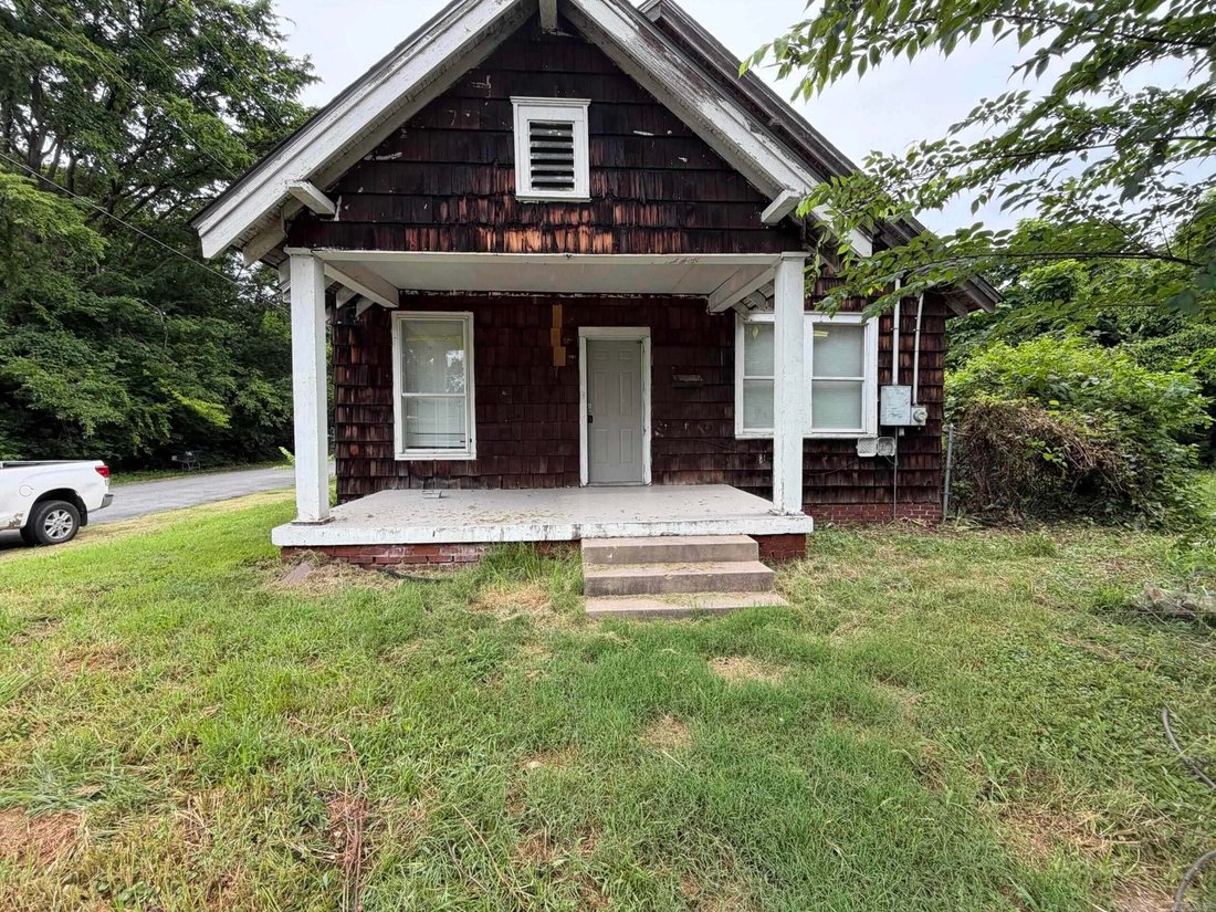 Little Rock, Arkansas, United States 2 - 18702784