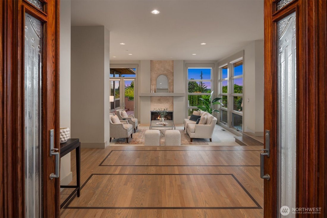 House in Bellevue, Washington, United States 5 - 18709728