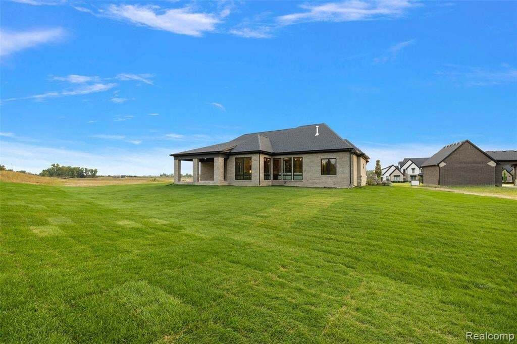 House in Washington, Michigan, United States 5 - 18710037