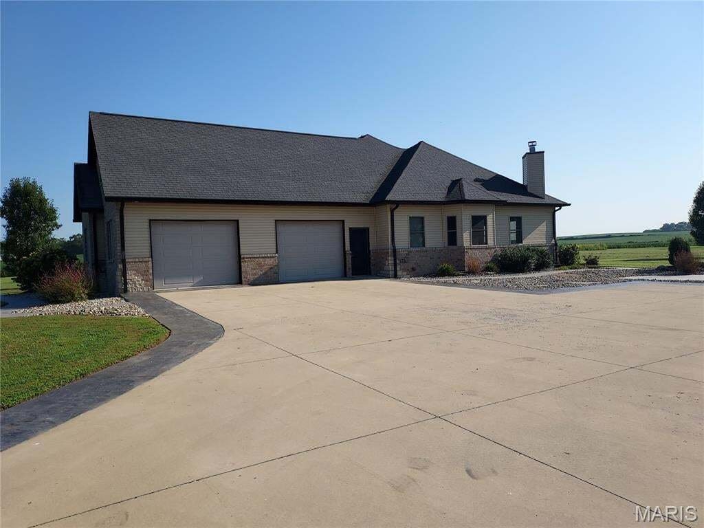 House in Greenville, Illinois, United States 2 - 18705487