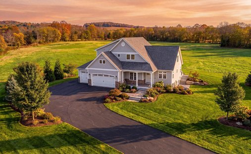 House in Amherst, New Hampshire, United States 1