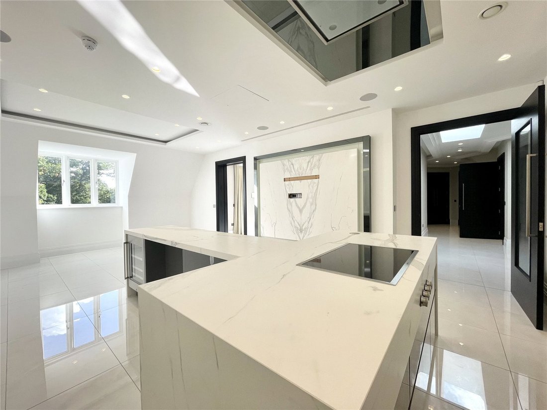 Apartment in Ferney Hill, Enfield, England 3 - 18705545