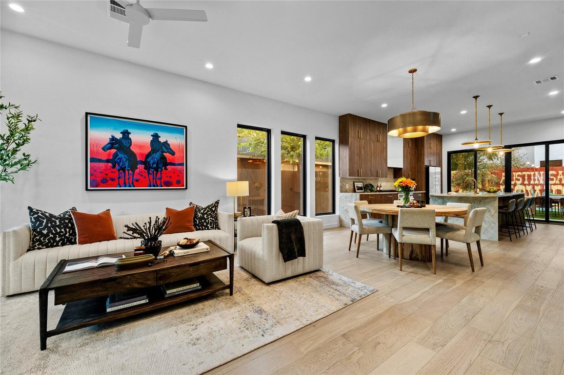 Condo in Austin, Texas, United States 2 - 18706903