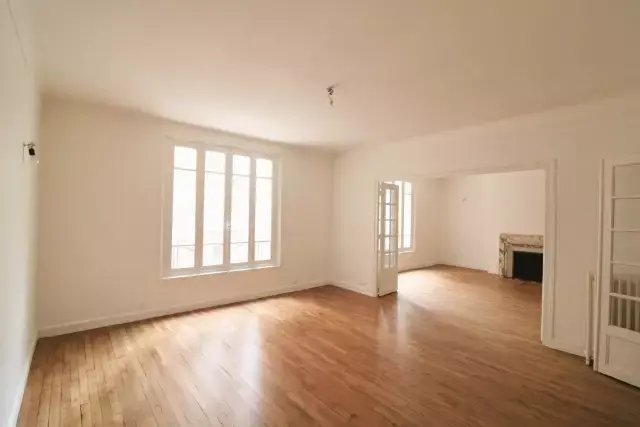 Apartamento en La Plaine des Sablons, Neuilly-sur-Seine, Francia 1 - 15869230