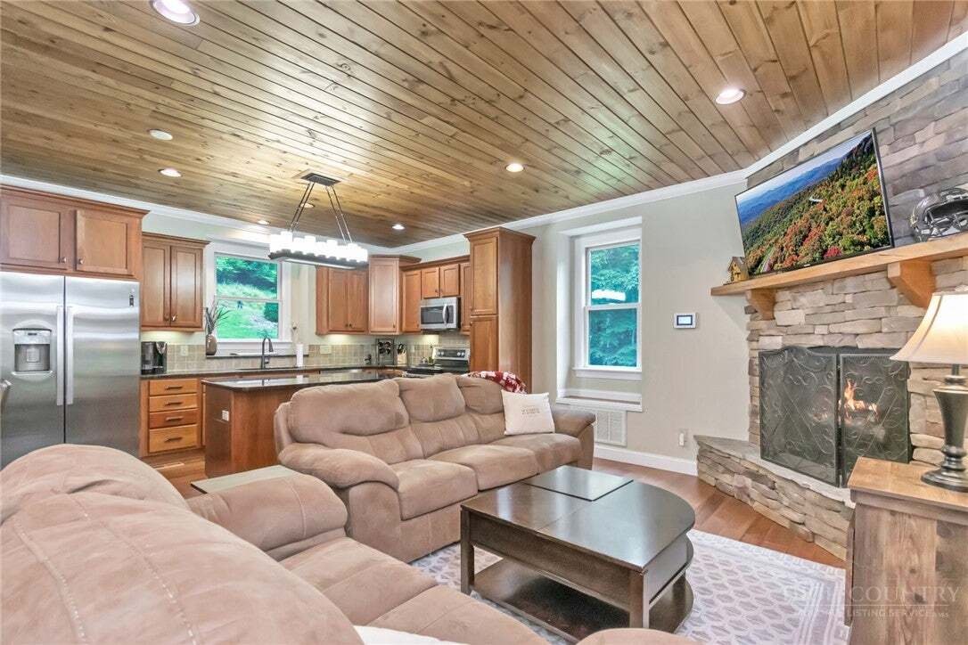 House in Boone, North Carolina, United States 2 - 18702797