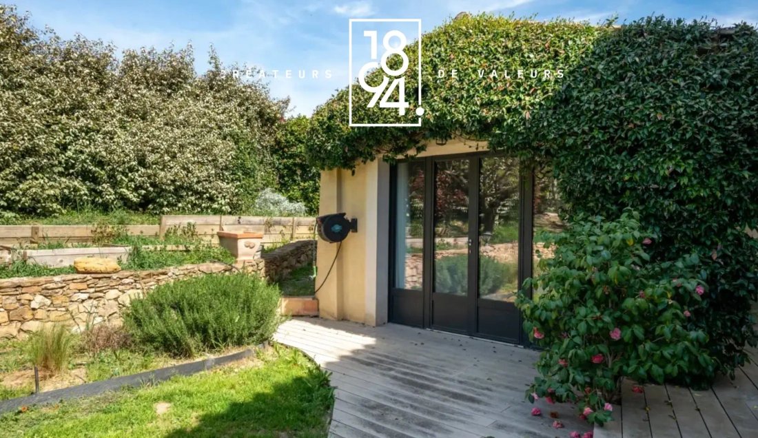 Casa en Bouc-Bel-Air, Provenza-Alpes-Costa Azul, Francia 1 - 18023570