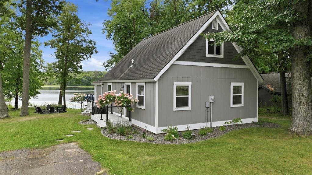 House in New Auburn, Wisconsin, United States 4 - 18708609