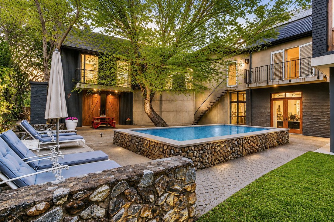 Estate in Centurion Golf Estate, Gauteng, South Africa 2 - 18705485