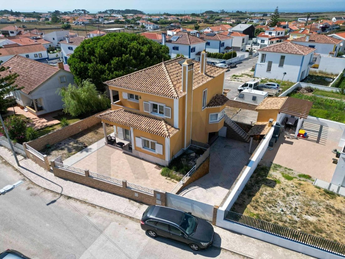 Townhouse in São João das Lampas, Lisbon, Portugal 2 - 18708567