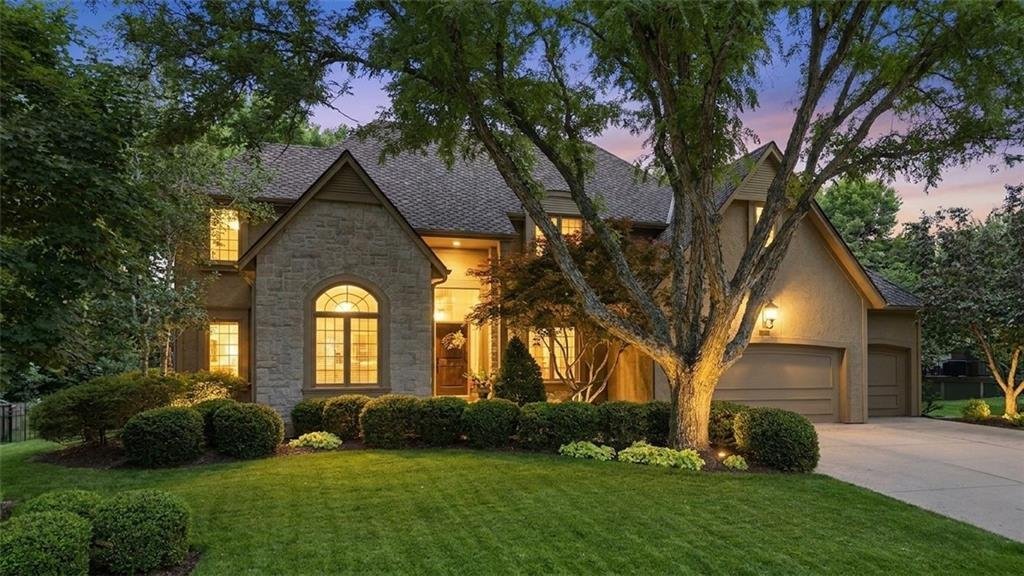 House in Overland Park, Kansas, United States 1 - 18703557