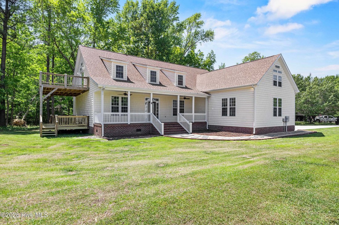 House in North Topsail Beach, North Carolina, United States 1 - 18713937