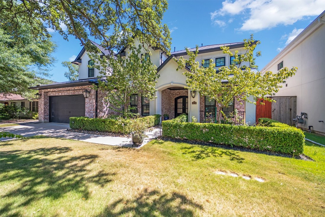 House in Houston, Texas, United States 3 - 18702591