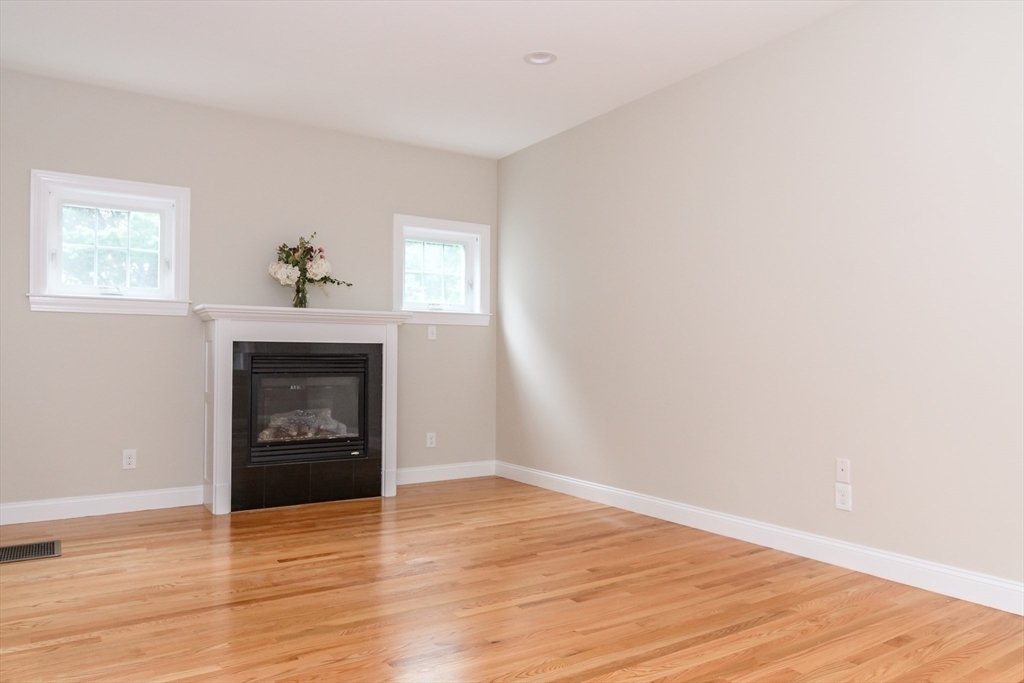 House in Wellesley, Massachusetts, United States 3 - 18706864