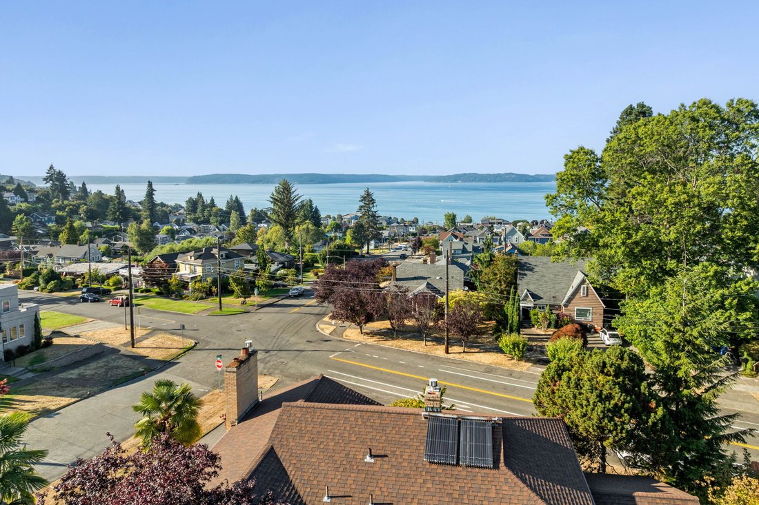 House in Tacoma, Washington, United States 4 - 18710439