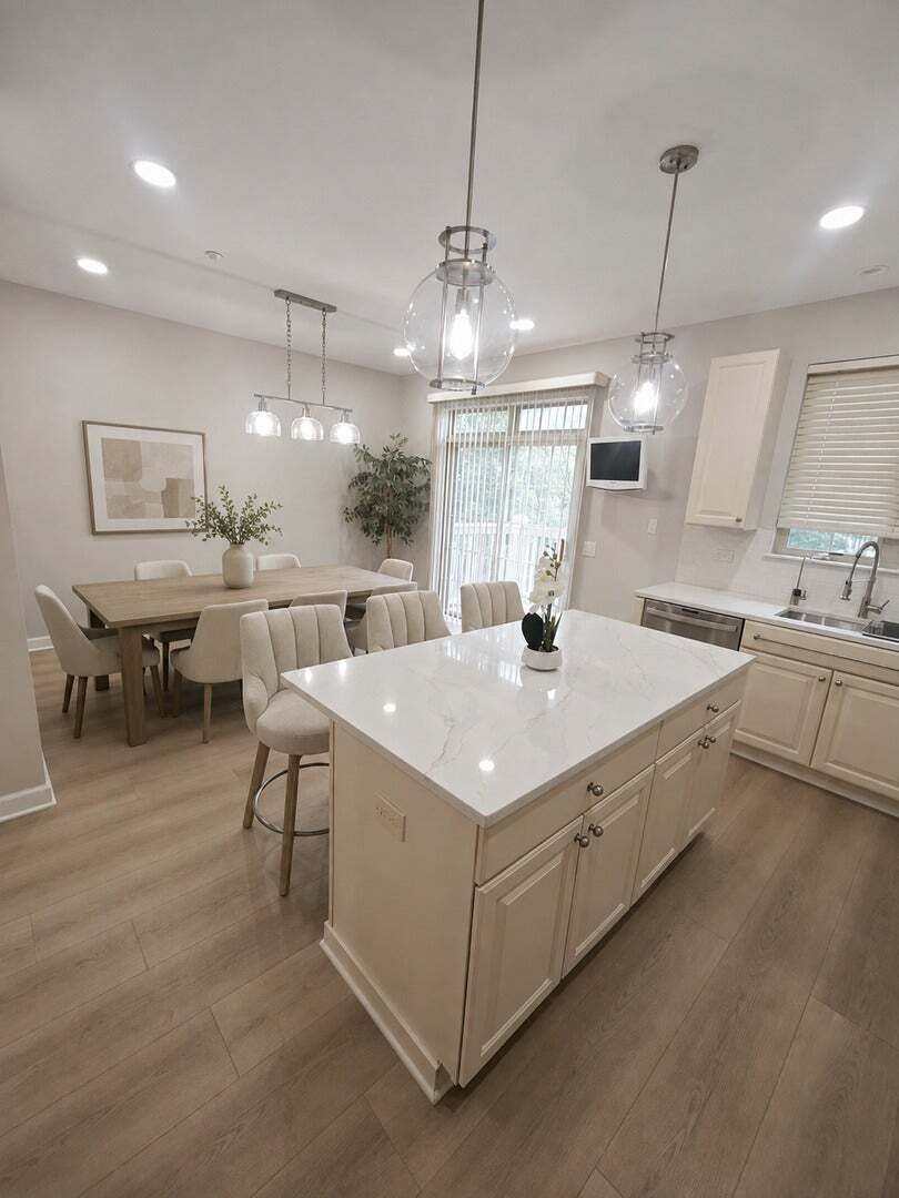 Townhouse in Wheeling, Illinois, United States 3 - 18711262