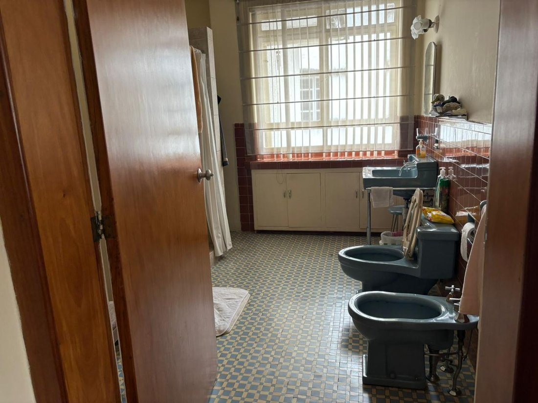 House in Quito, Pichincha, Ecuador 4 - 18704704