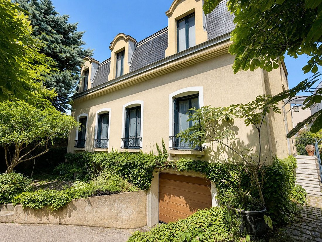 House in Bois-Colombes, Ile-de-France, France 1 - 18711927