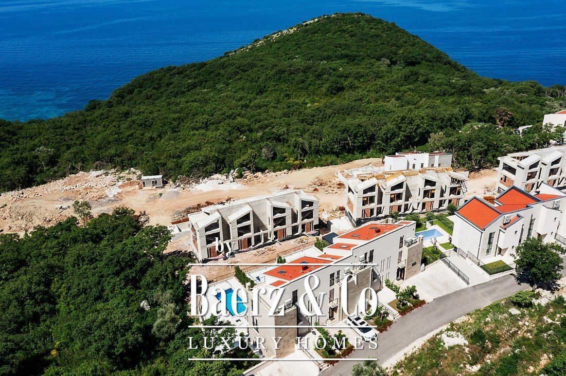 Villa en Podostrog, Municipio de Budva, Montenegro 4 - 18706015