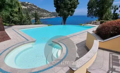 Apartamento en Cabbe-Saint Roman, Roquebrune-Cap-Martin, Francia 1